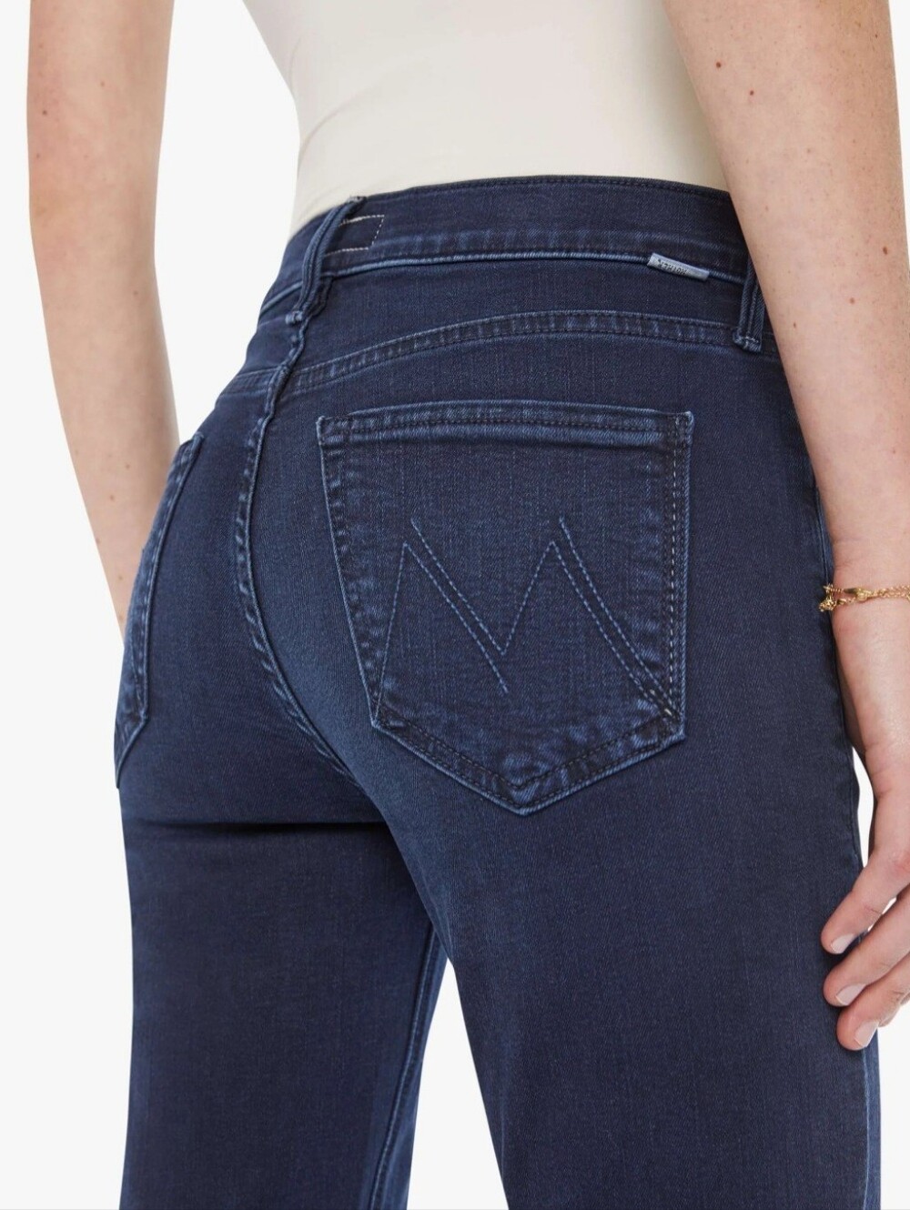 MOTHER The Mid Rise Dazzler Ankle Jeans